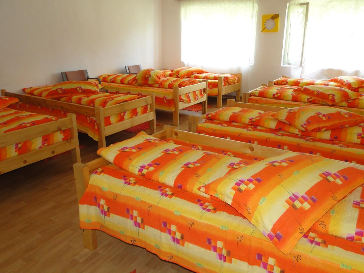 Cabana Cascada Carnic Nucsoara  Luaran gambar