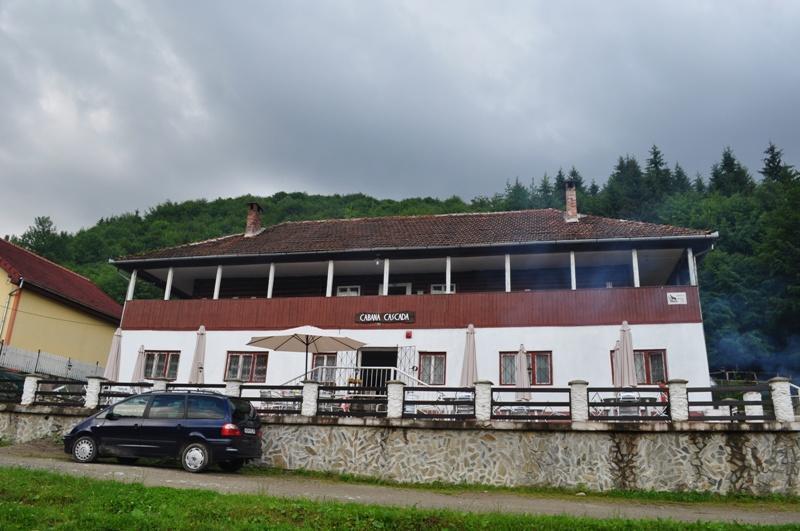 Cabana Cascada Carnic Nucsoara  Luaran gambar
